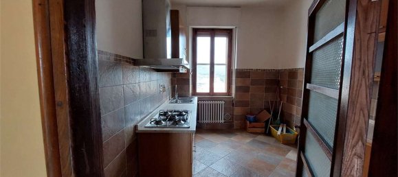 4 rooms Apartment in Magione, Italy No. 271888 4