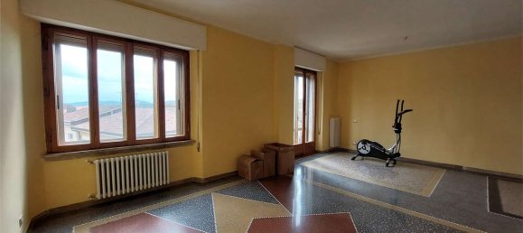 4 rooms Apartment in Magione, Italy No. 271888 3