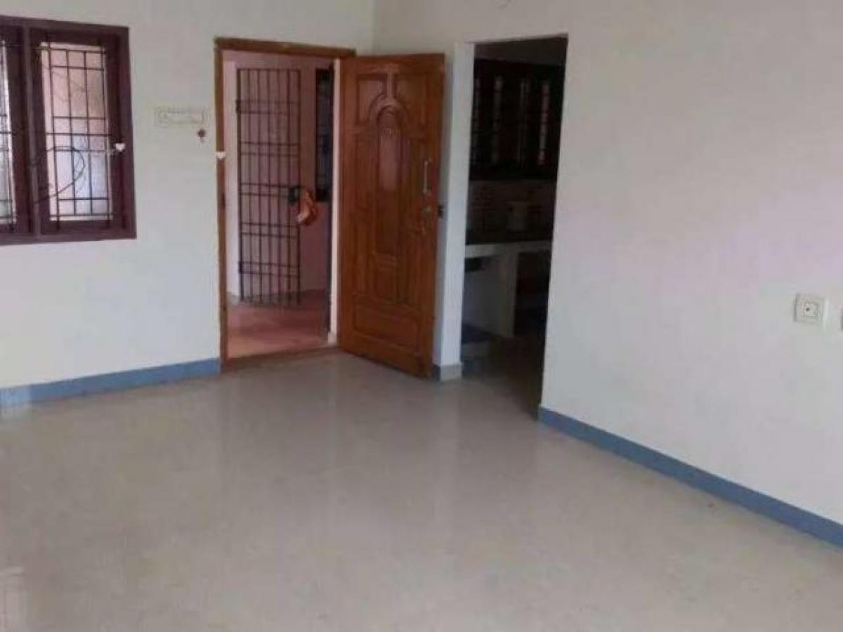 Casa de 4 dormitorios en Palakkad, India No. 53411