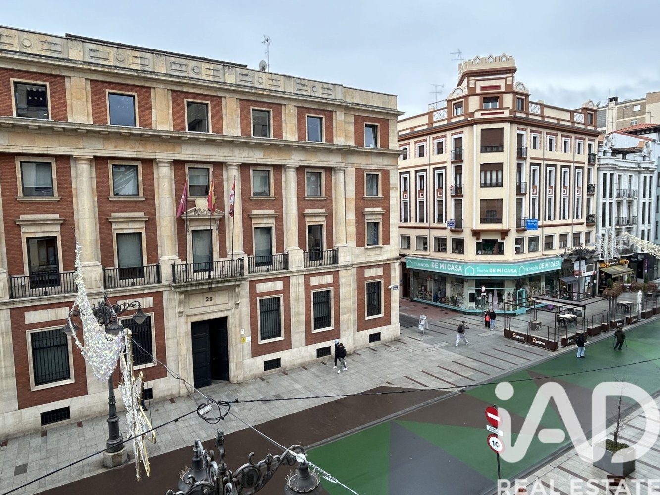 5 غرف نوم شقة في Leon, Spain رقم 292026