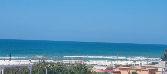 Квартира с 4 комнатами в Фьюмичино, Италия № 280450 17