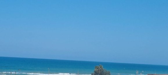 Квартира с 4 комнатами в Фьюмичино, Италия № 280450 19