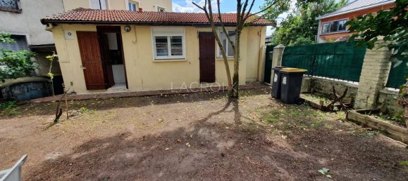 Studio in Arcueil, France No. 180062 4