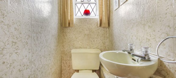 3 غرف نوم منزل في Egham, United Kingdom رقم 8627 46