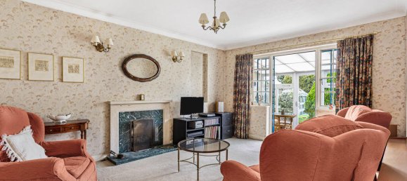 3 غرف نوم منزل في Egham, United Kingdom رقم 8627 19