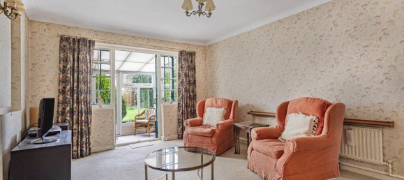 3 غرف نوم منزل في Egham, United Kingdom رقم 8627 10