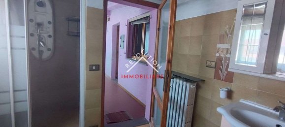 6 rooms Apartment in San Giustino, Italy No. 281199 23
