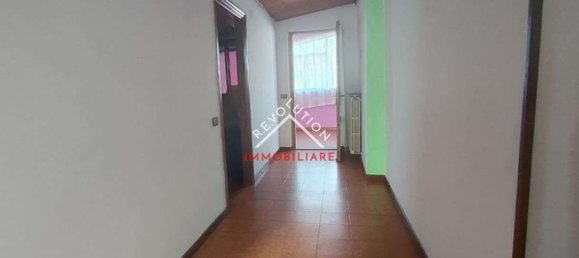 6 rooms Apartment in San Giustino, Italy No. 281199 14