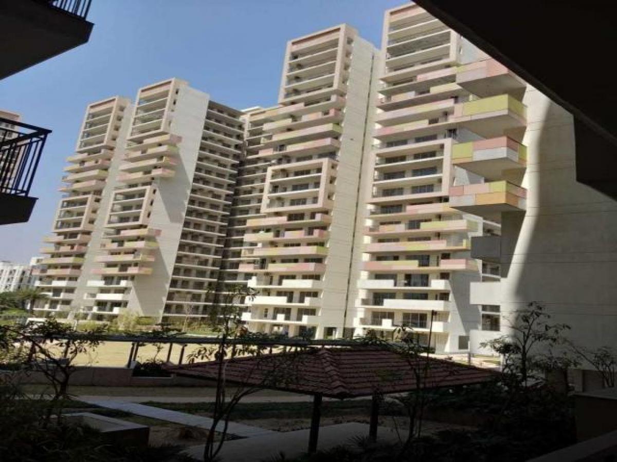 3 bedrooms House in Gurgaon, India No. 23056