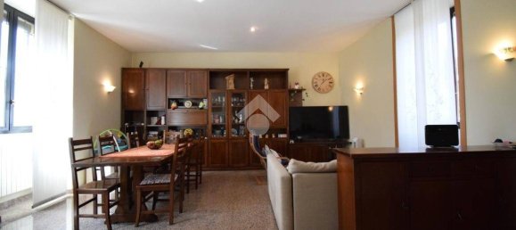 Apartamento de 2 dormitorios en Brugherio, Italy No. 293815 4