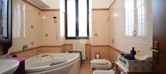 Apartamento de 2 dormitorios en Brugherio, Italy No. 293815 22