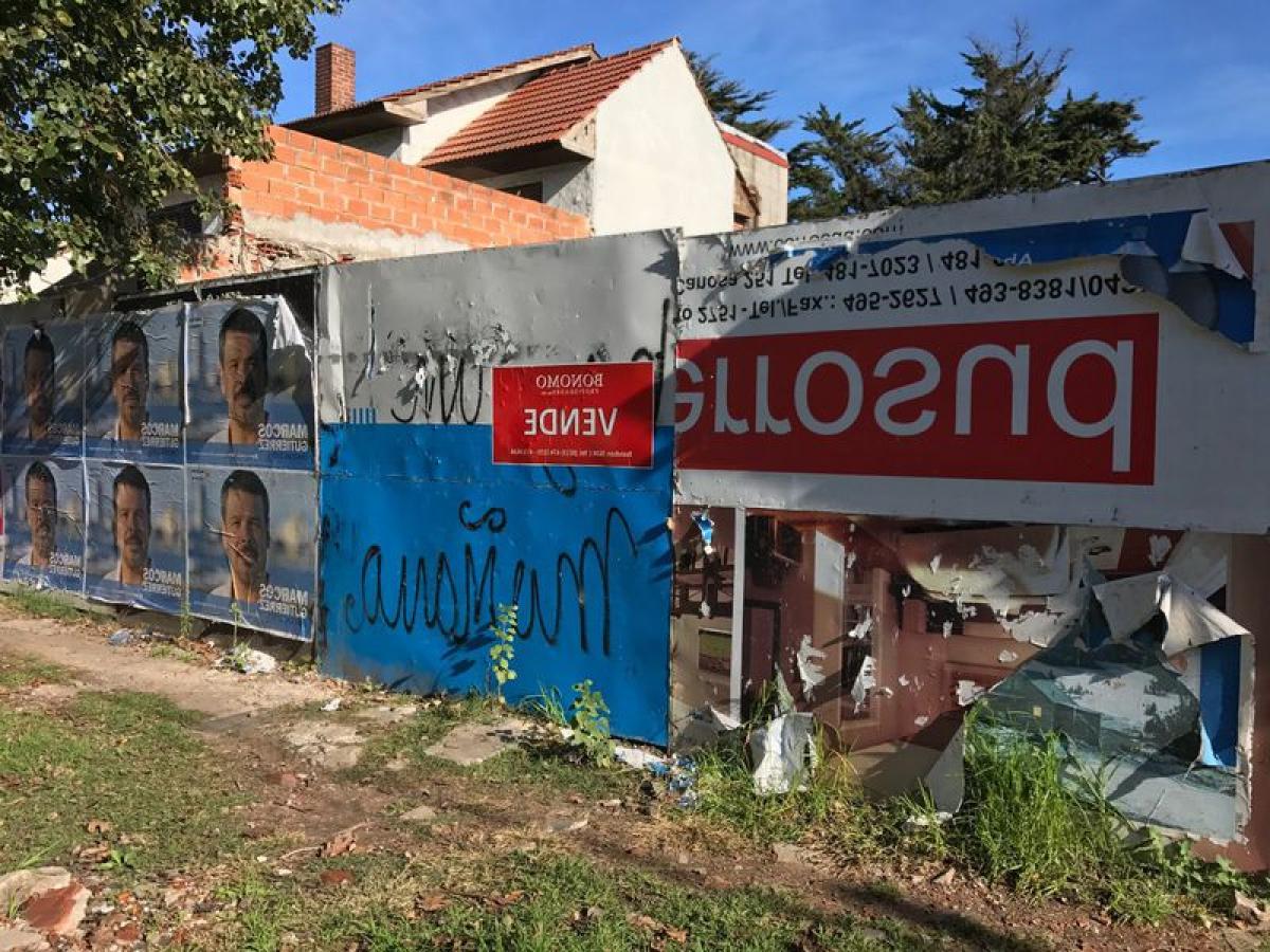  Land in Mar del Plata, Argentina No. 120304