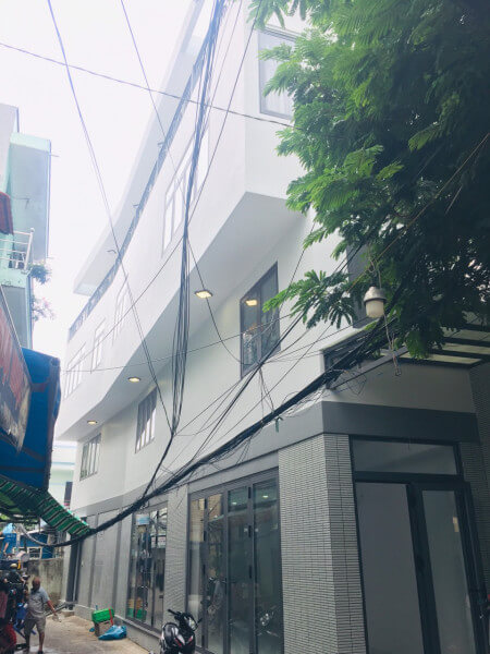 57m² House in District 7, Vietnam No. 7564