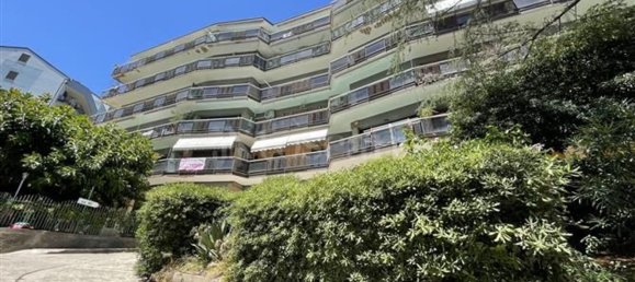 3 rooms Apartment in Messina, Italy No. 285955 4
