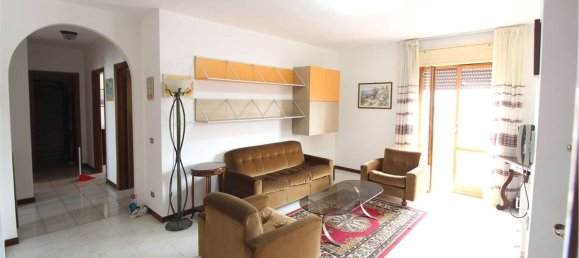 4 bedrooms Penthouse in Capurso, Italy No. 371544 5