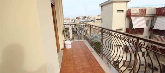 4 bedrooms Penthouse in Capurso, Italy No. 371544 25