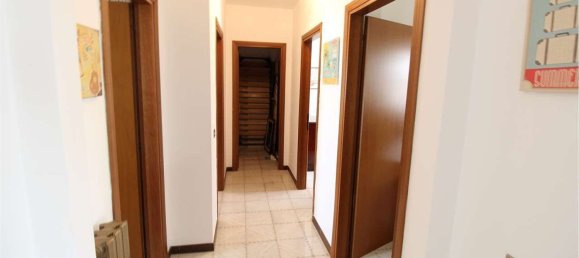 4 bedrooms Penthouse in Capurso, Italy No. 371544 14