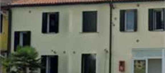 4 rooms Apartment in San Giorgio delle Pertiche, Italy No. 61754 2