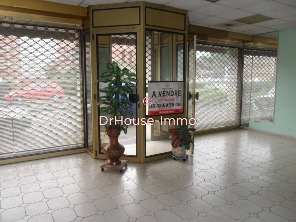 3 bedrooms Villa in Conde-sur-l'Escaut, France No. 55865