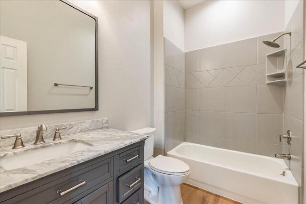 Casa de 6 dormitorios en Buda, USA No. 433685