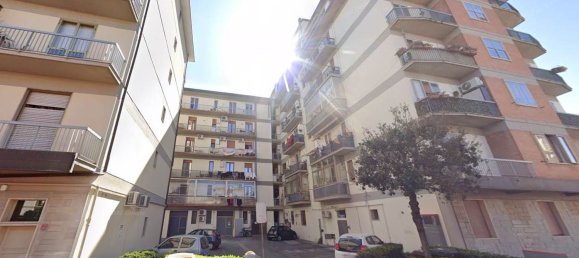3 bedrooms Apartment in Campi Bisenzio, Italy No. 315615 9