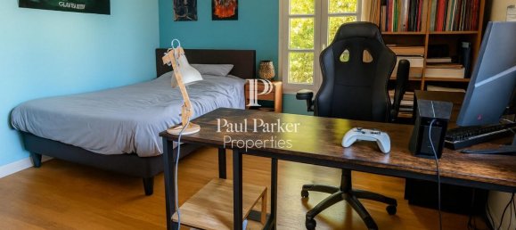 4 bedrooms House in Le Haillan, France No. 351758 12