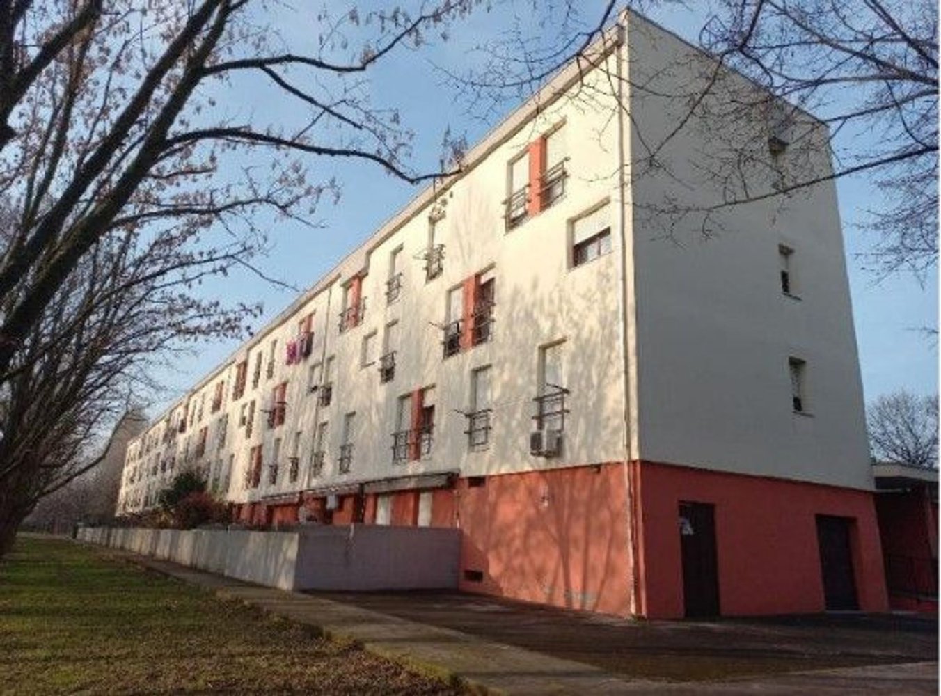 4 bedrooms Apartment in Mirano, Italy No. 318159