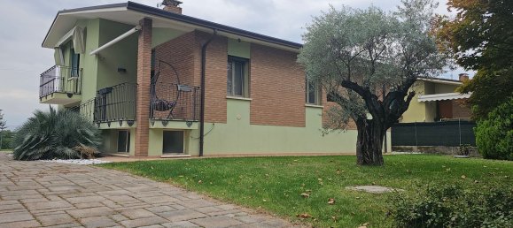 8-Zimmer Haus in Montebelluna, Italy, Nr. 133285 7