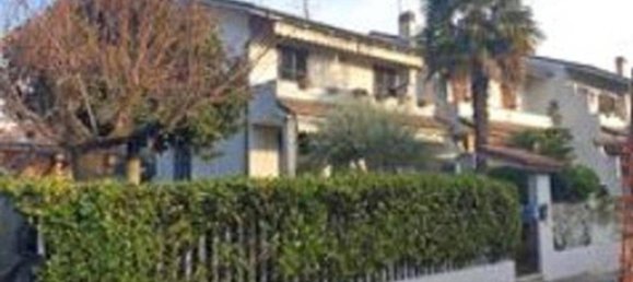 Дом с 4 спальнями в Треццано Роза, Италия № 370147 12