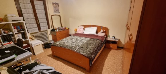 5 bedrooms Penthouse in Guastalla, Italy No. 349384 5