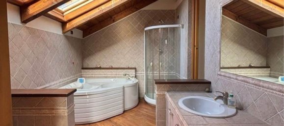 4غرفة منزل ذو طابقين في Romagnano Sesia, Italy رقم 284472 2