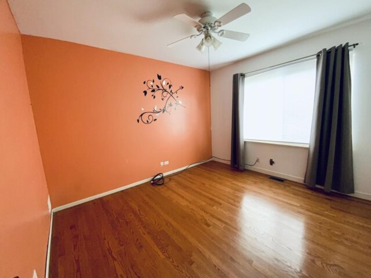 3 bedrooms House in Waukegan, USA No. 385824