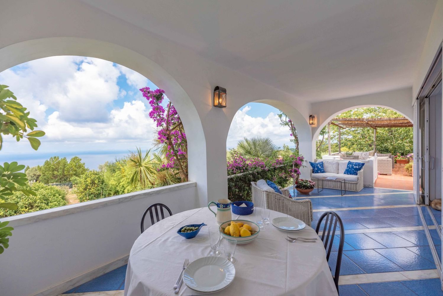 6 rooms Villa in Anacapri, Italy No. 114759