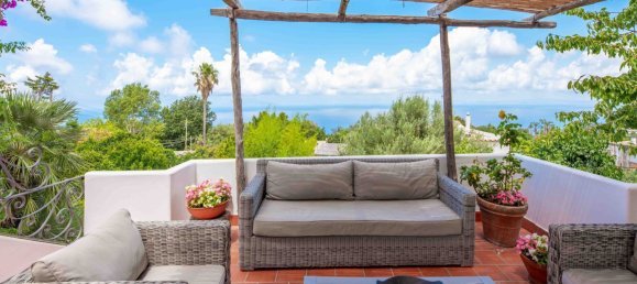 6 rooms Villa in Anacapri, Italy No. 114759 5
