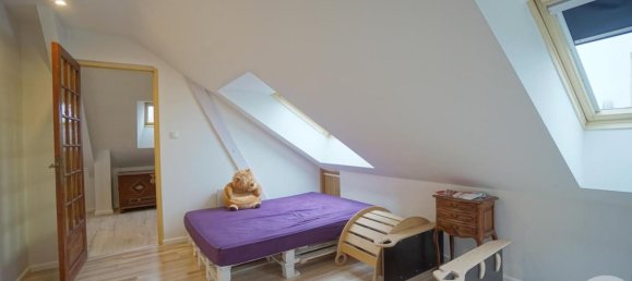 Дом с 4 спальнями в Жуэ-ле-Тур, Франция № 256807 27