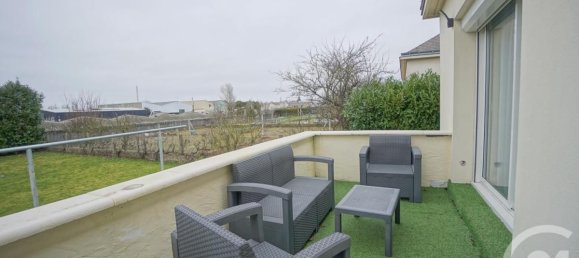 Дом с 4 спальнями в Жуэ-ле-Тур, Франция № 256807 38