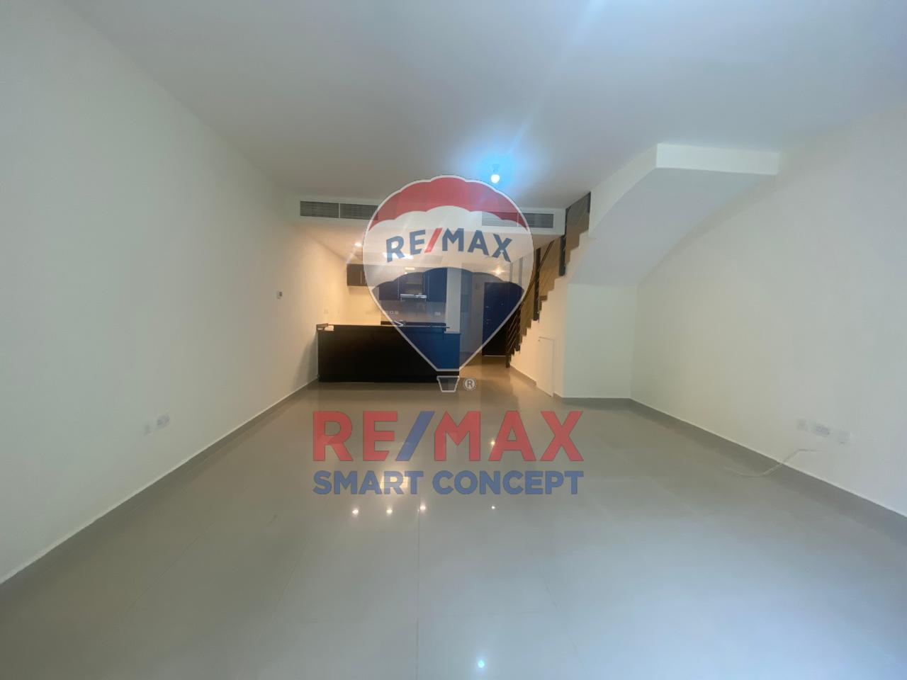 3 bedrooms Villa in Al Reef, UAE No. 36563