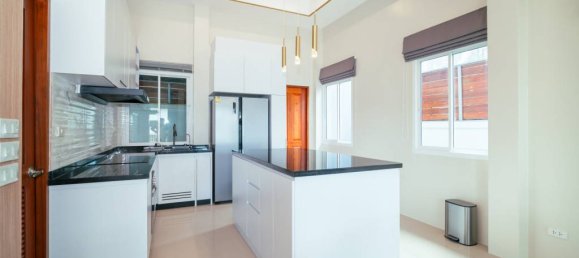 Casa de 3 dormitorios en Phuket, Thailand No. 27086 8