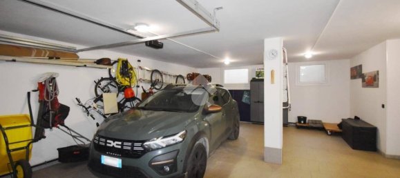 Villa de 3 dormitorios en Albiano d'Ivrea, Italy No. 106682 4