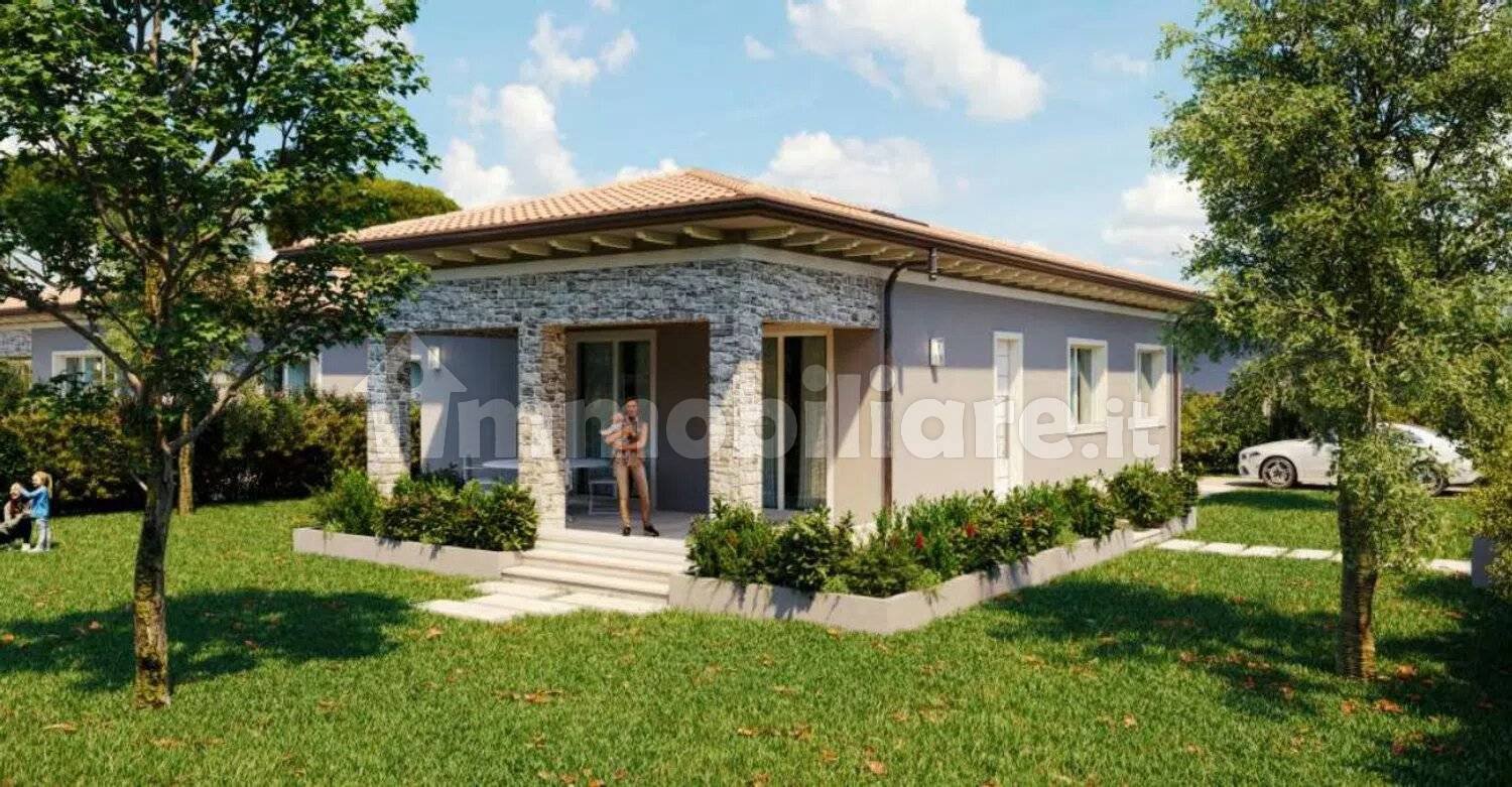 3 bedrooms Villa in Pietrasanta, Italy No. 192216
