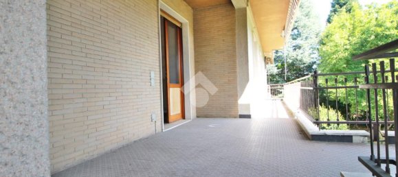 5 bedrooms Villa in Mariano Comense, Italy No. 298373 19