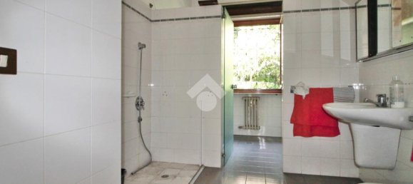 5 bedrooms Villa in Mariano Comense, Italy No. 298373 17