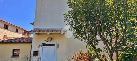 5 rooms House in Gualdo Tadino, Italy No. 273807 19