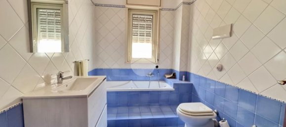 5غرفة شقة في Palermo, Italy رقم 51728 32