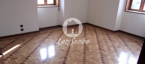 6 bedrooms House in Vila Nova de Famalicao, Portugal No. 61665 15