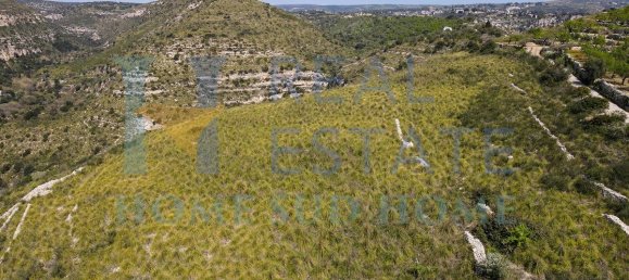 5 غرف نوم قطعة أرض في Noto, Italy رقم 90110 31