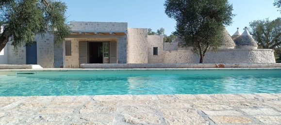 7 rooms Villa in San Vito dei Normanni, Italy No. 232101 2