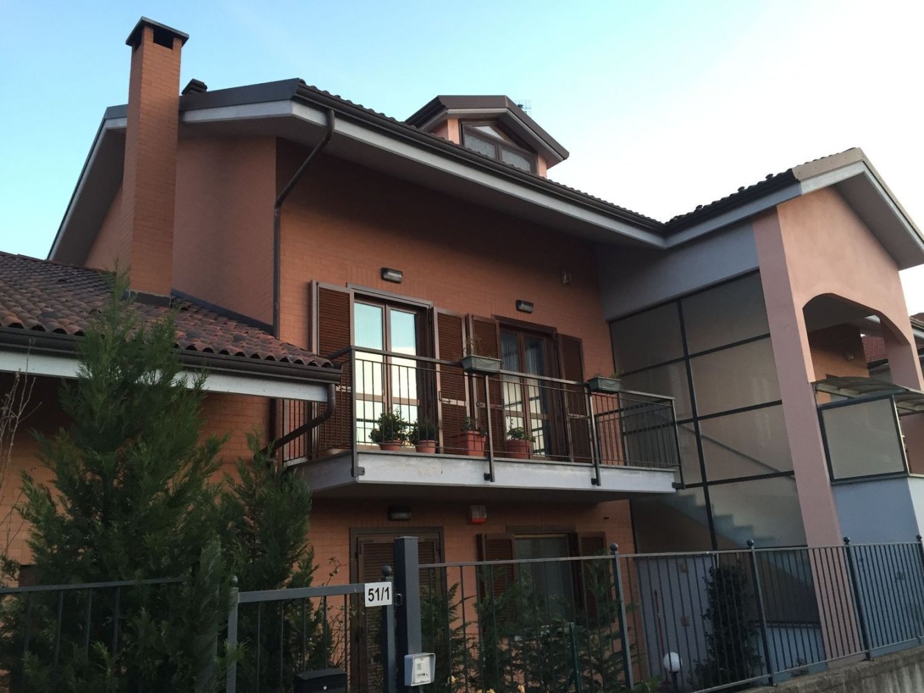 Apartamento de 5 habitaciónes en San Francesco al Campo, Italy No. 255660
