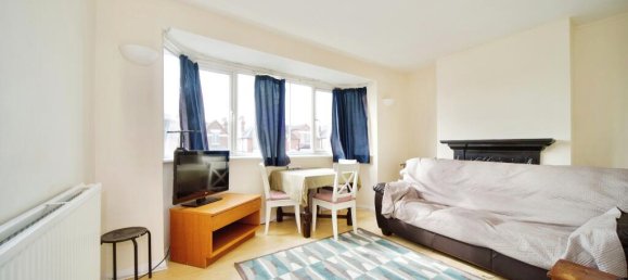 2 bedrooms Apartment in Wood Green, United Kingdom No. 11483 5