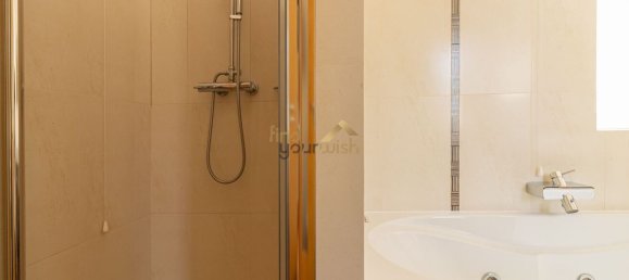 3 bedrooms House in Lagoa, Portugal No. 155538 13